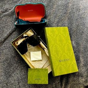 Gucci Sunglasses 100% Authentic